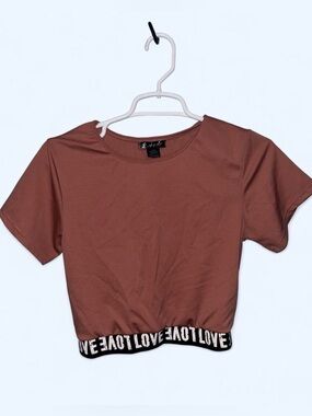 Cropped Pink Tee with 'LOVE' Elastic Hem